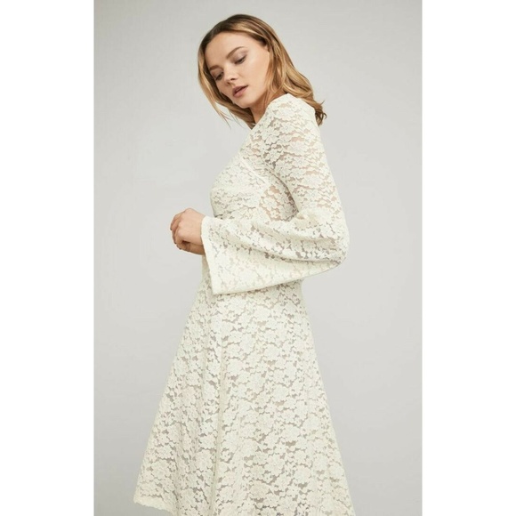 BCBGMaxAzria Dresses & Skirts - New BCBGMAXAZRIA Medina Floral Lace Dress Sz S